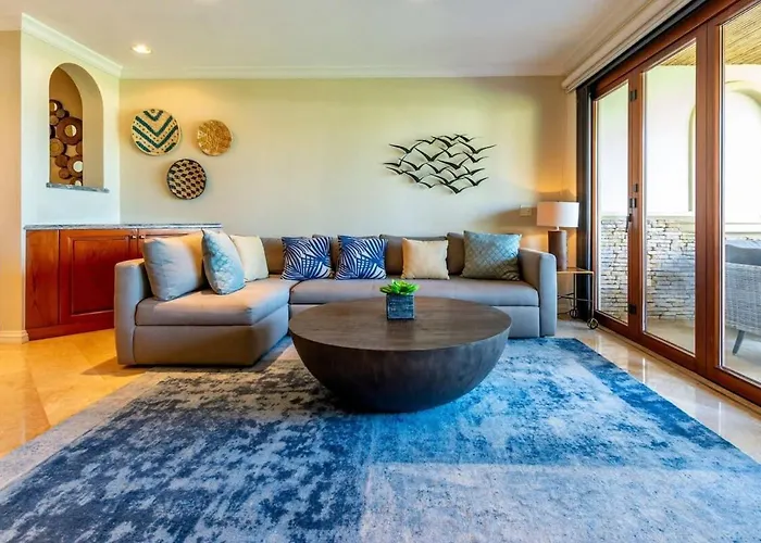 Stylish Split-level With A Shaded Terrace, Direct Access, And Resort-style Community Amenities * Playa Flamingo